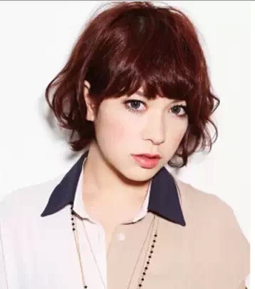 ͷ���ٵ�Ů���ʺ�ʲô����